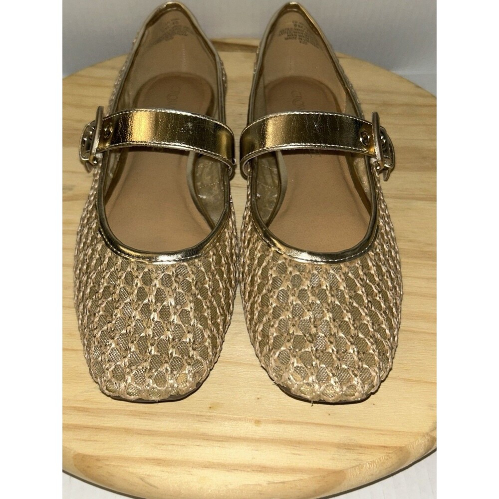 Crown Vintage Shoes Women 9M Metallic Gold Mary Jane Flats Mesh Breathable Strap